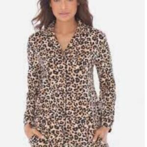 SOMA Animal Print Cool Nights Long Sleeve Button Down Sleep Shirt Large